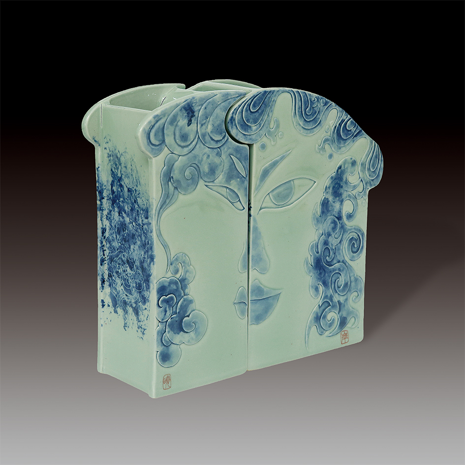 In the 11th China Changchun International Ceramics Symposium Appreciation of Works by Chinese Ceramist Xu Xiaoan(图文)